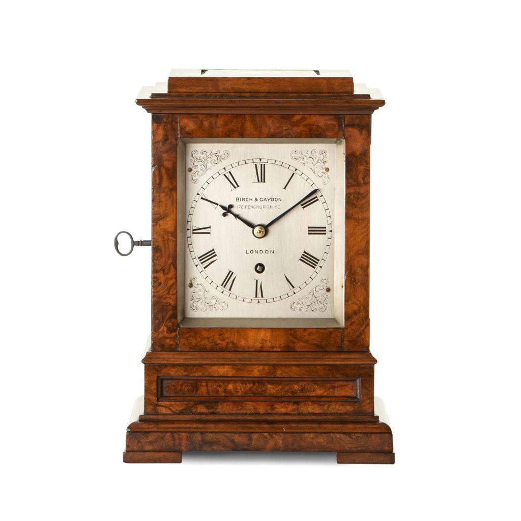 A SMALL BURR WALNUT ENGLISH FIVEGLASS LIBRARY TIMEPIECE CLOCK The